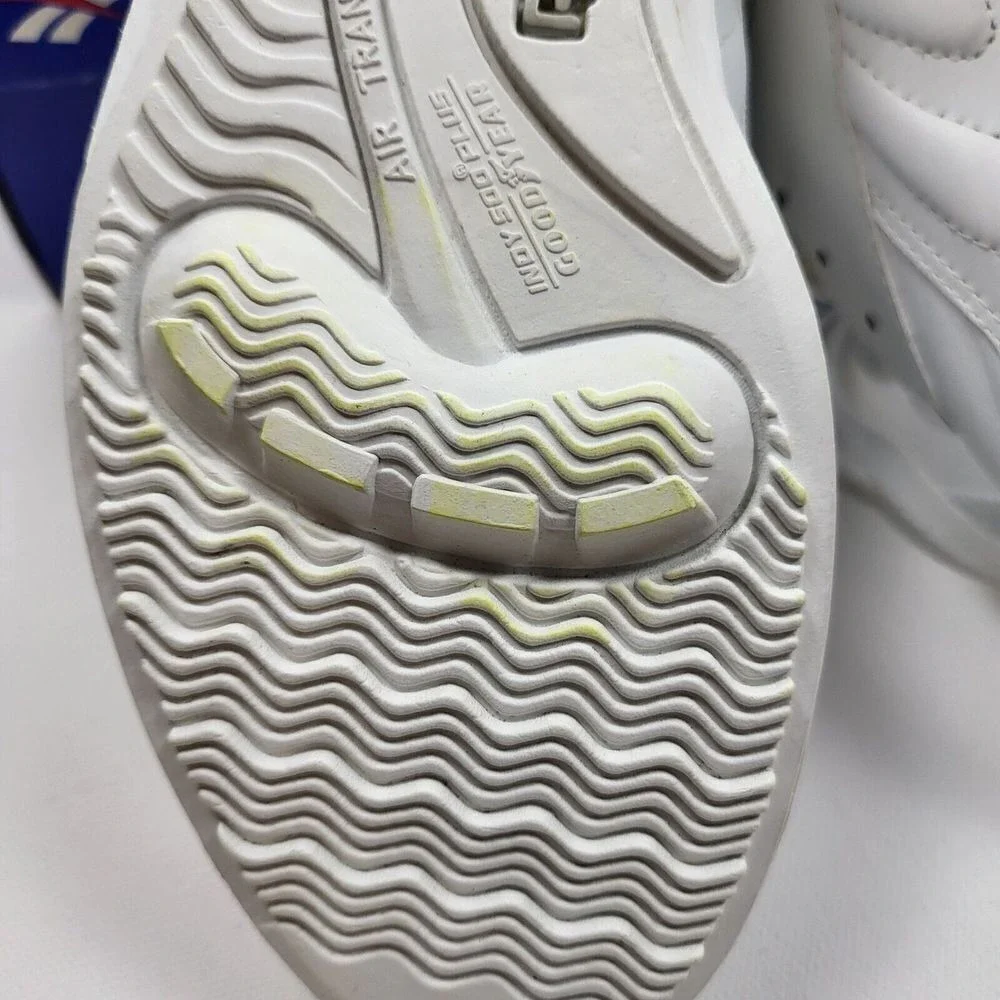 Reebok Walking Shoes Womens 6 White Leather Cushioning Low‎ Top Sneakers Vintage